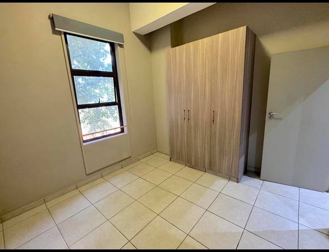 1 BEDROOM PROPERTY TO RENT IN ROSEBANK